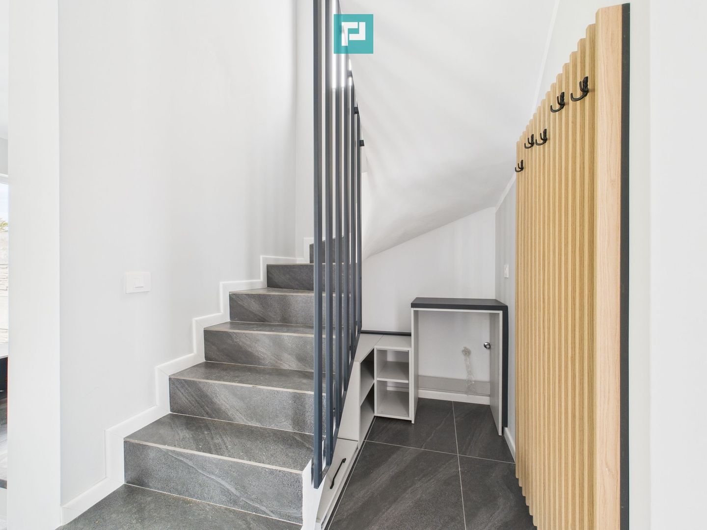 Casă Individuală Remetea  –  Predare la Cheie - Poză 11