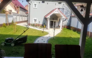 Casa individuala complet mobilata zona Lupeni, Sibiu - Poză 16