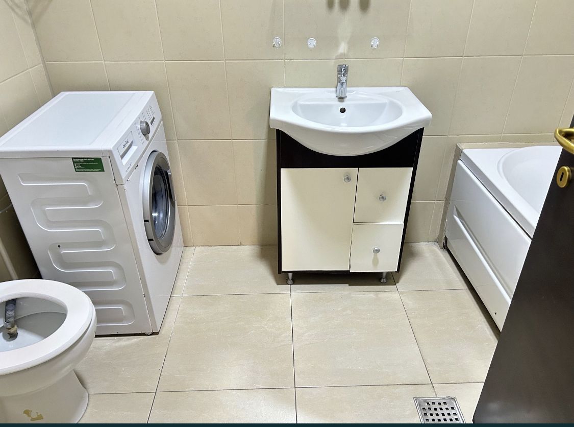 Ocazie!Mamaia Summerland,3 c la superpret - Poză 1