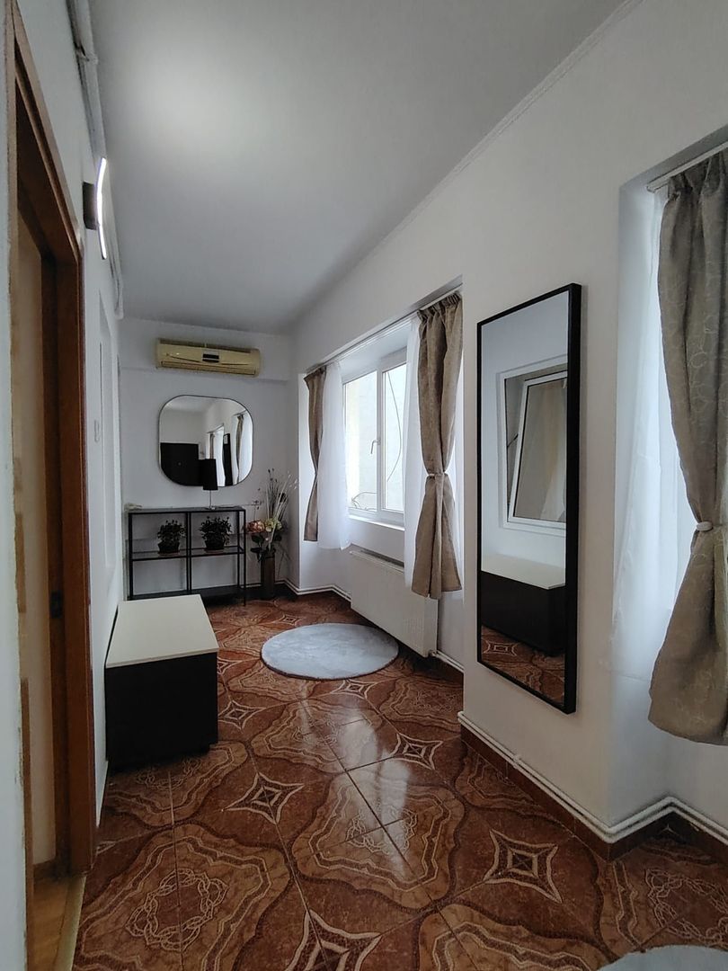 Apartament în Centru Vechi – Compartimentare perfecta | investiții | - Poză 3