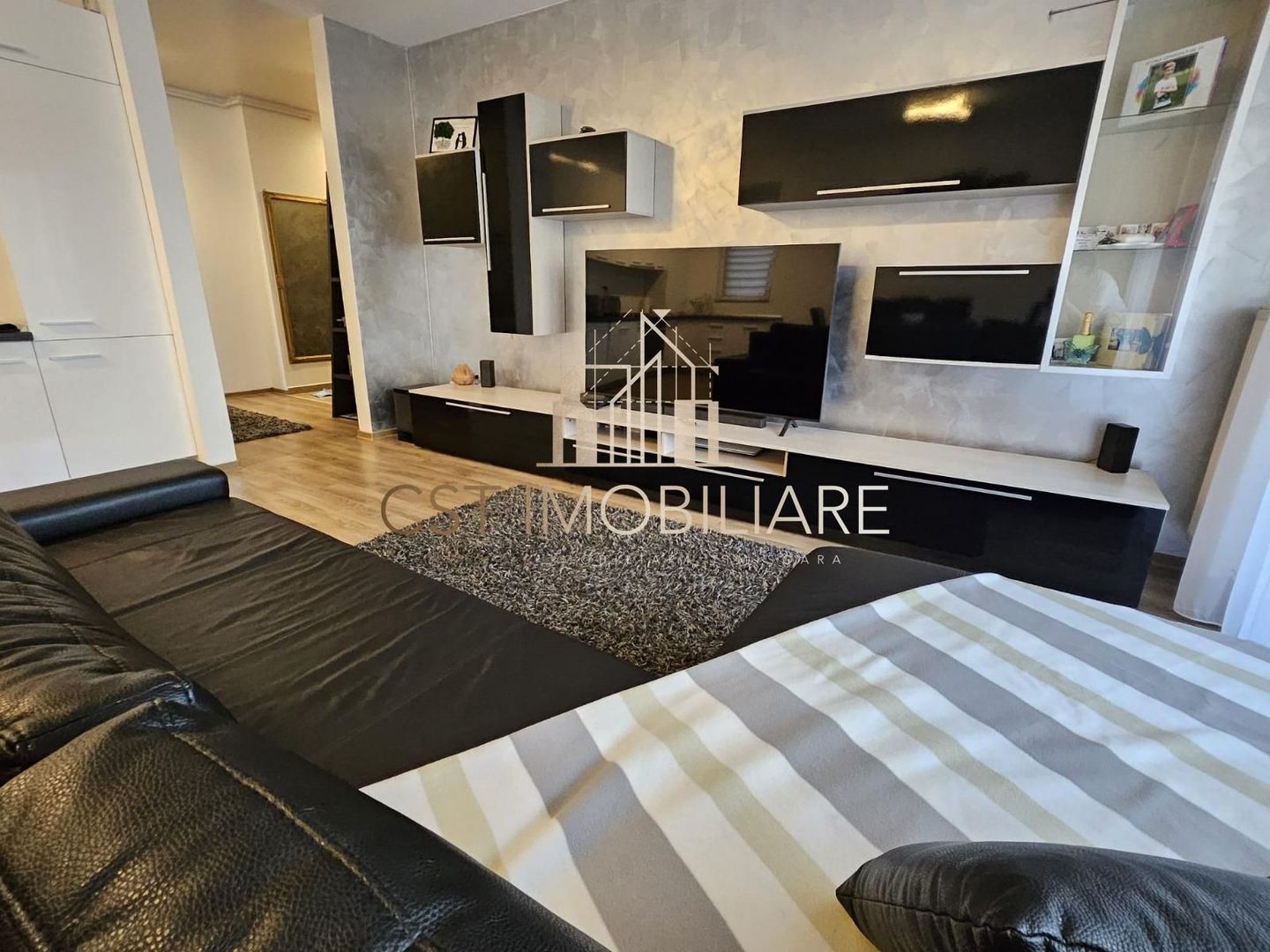 Apartament cu 2 camere / Complex Iris - Poză 1