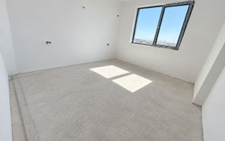 Vila individuala / 4 Camere / 2 Bai / 320 mp teren / Zona linistita - Poză 10
