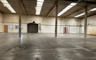 Inchiriere hala industriala  596 mp Arad, zonă centrală - Poză 3