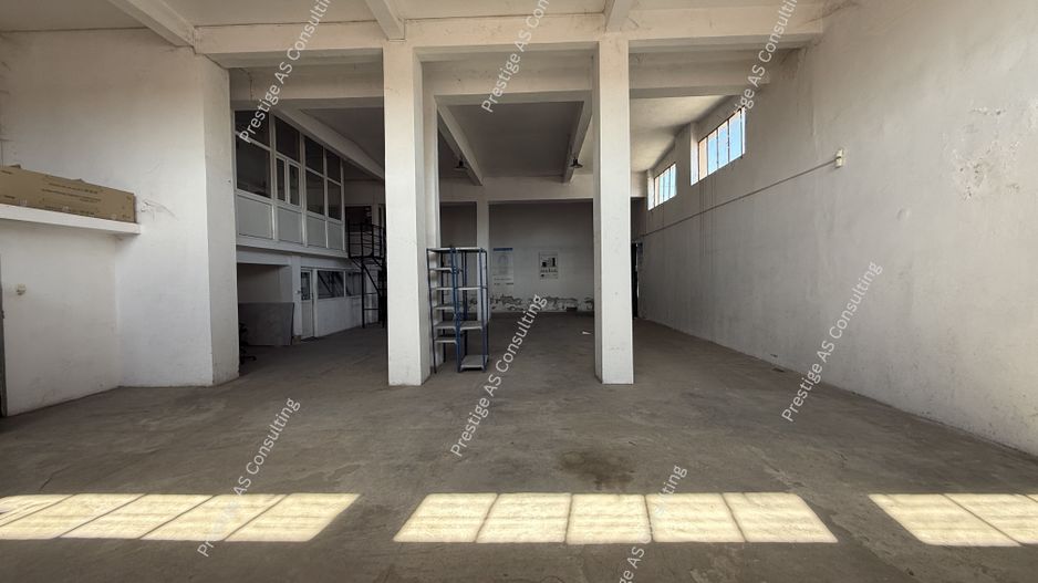 Hala 300 mp | Birouri + Vestiar | Acces auto | 3 intrari | Zona Lipovei - Poză 15