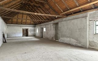 Casa cu 3 Hale si teren 8000 mp in Ulileacu de Cris, Bihor - Poză 8