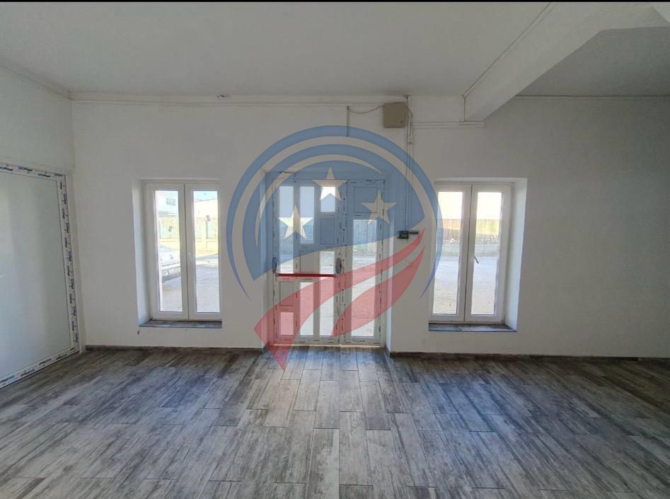 HALA PRODUCTIE DEPOZIT BIROURI CAZARE 2200 MP DIVERSE ACTIVITATI - Poză 4