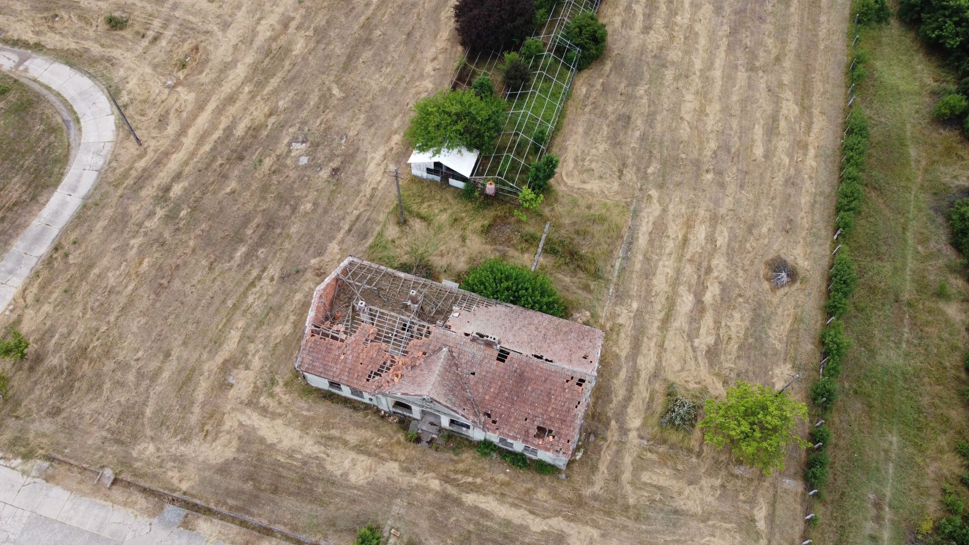 Proprietate industriala la 30 km exterior sud Timisoara - Poză 9