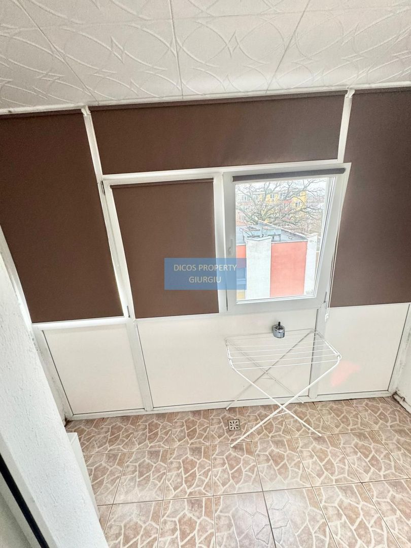 Apartament 3 camere, central - Poză 3