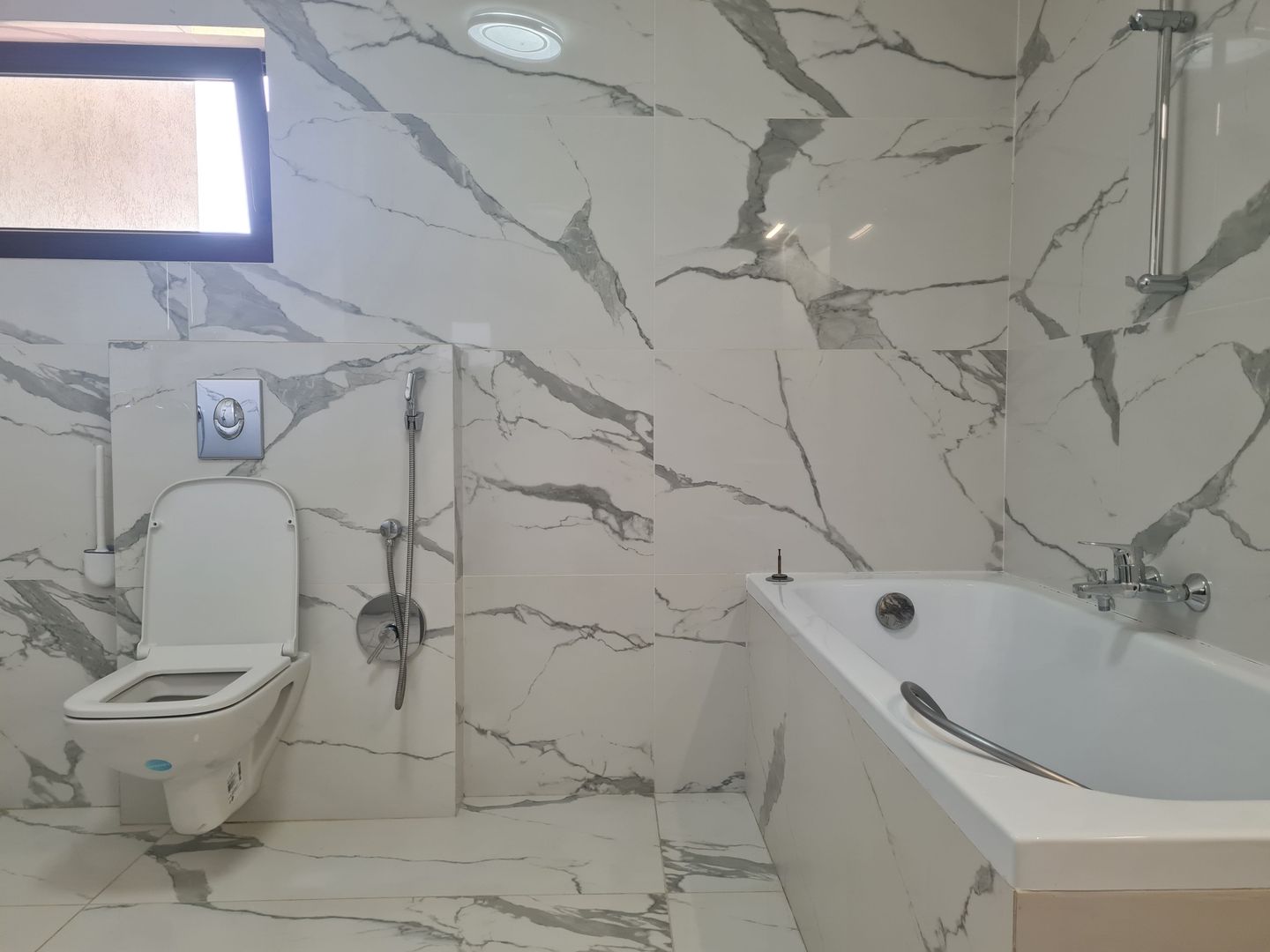 Casa individuala | semi-mobilata | 6 camere | Iancu Nicolae - Poză 13