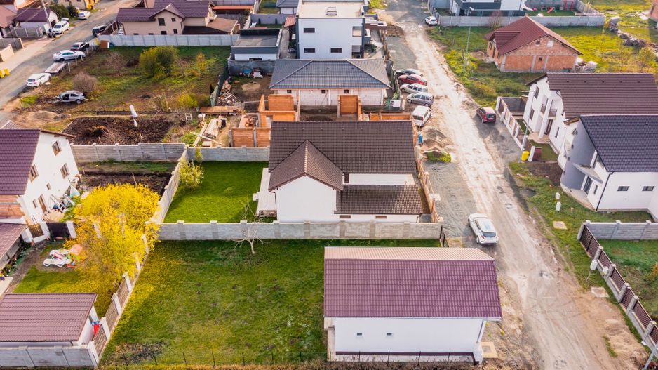 Vilă cu 3 camere la cheie în Bujac - Poză 9