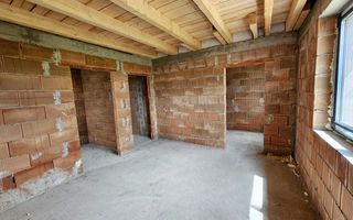 Casa semifinisata, 4 camere, 554 mp teren, Cetate - Poză 7