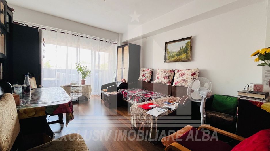 Apartament 3 camere, bloc nou, etaj 1 - Poză 1