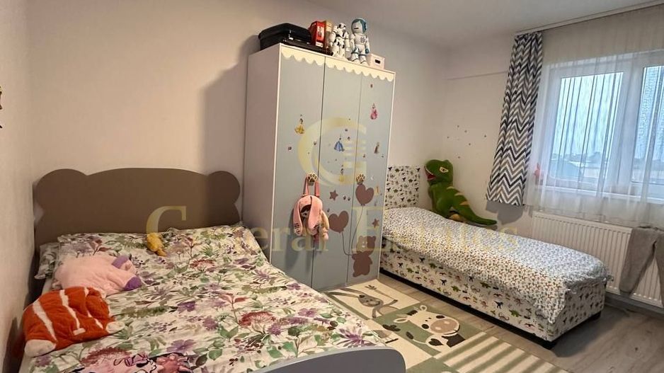 Apartament spre vinzare, 3 camere, modern, complet utilat, mobilat! - Poză 9