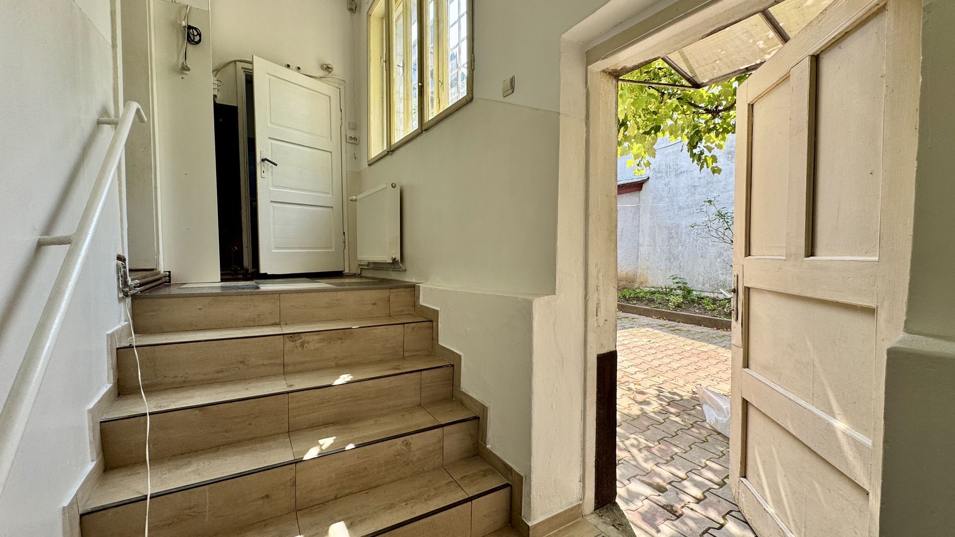 Oferta rezervata! Oază de liniște cu curte în zona Blumana - Poză 17