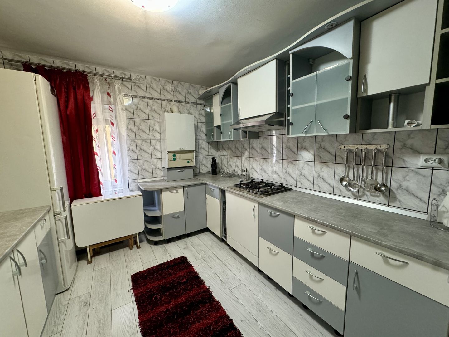 Apartament 3 camere zona Noua | 2 locuri de parcare - Poză 4
