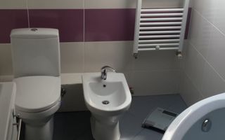 Apartament 3 camere, decomandat - Poză 9