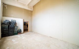 Hală spațioasă în Lipova oportunitate investiție - Poză 4