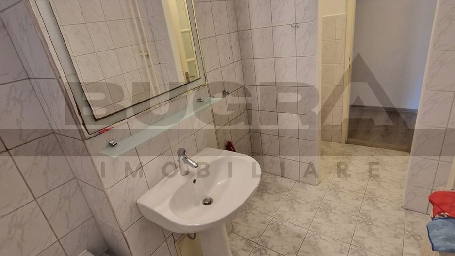 Apartament cu 3 camere, 65 mp, decomandat, zona strazii Primaverii - Poză 6