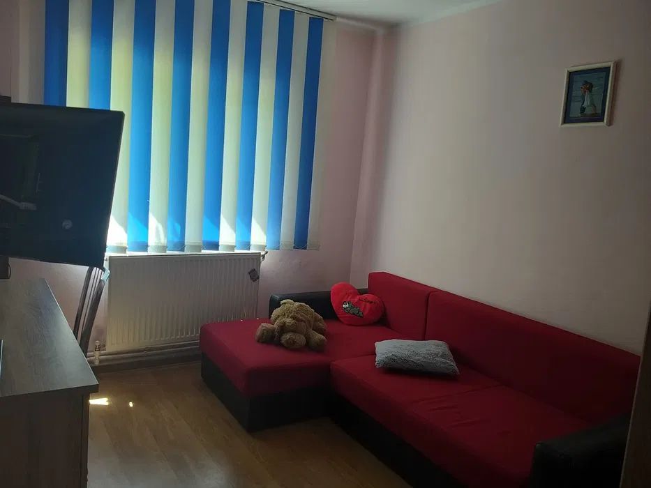 Apartament cu 3cam,in micro 21,et 1 - Poză 6