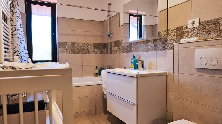 Vila tip Ranch langa Padure - Poză 19