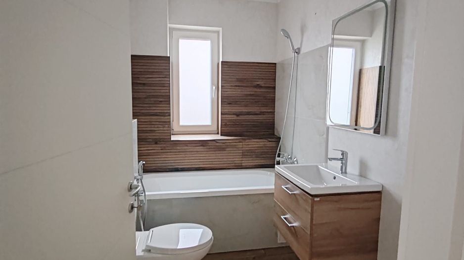 Ap. 2 camere -56mp-109000euro cu loc de parcare - V. Lupului-Pacurari - Poză 5