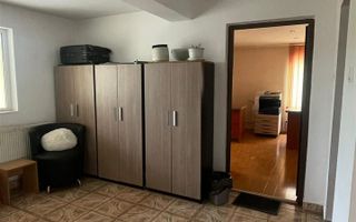 Spatiu birouri de ï¿½nchiriat Velenta - Poză 7