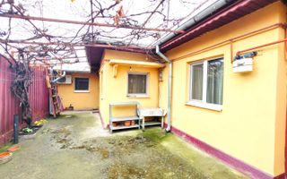 Oportunitate Unică: Casă cu 4 Camere, Curte Generoasă și Îmbunătățiri - Poză 3