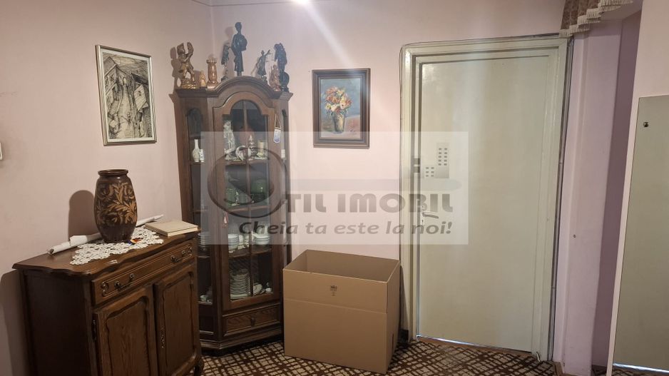 Apartament de vanzare 3 camere lângă Palas - Poză 1