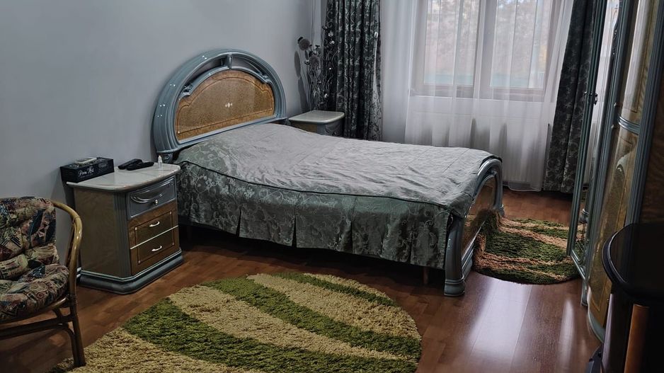 Vilă spațioasă P+1+M cu curte și garaj – Colentina - Poză 5