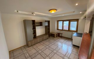 MOARA DE FOC - 3 CAMERE DECOMANDAT - ETAJ INTERMEDIAR - Poză 1