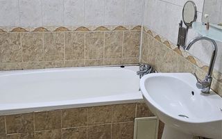 Apartament generos cu 3 camere în zona Dorobanților – Năsăud. - Poză 6