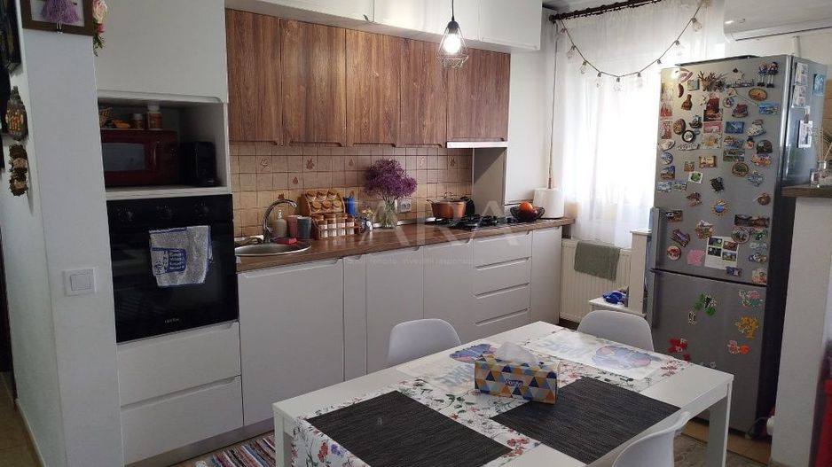 Apartament cu 2 camere, parcare cu CF, zona Sub Cetate, Florești. - Poză 1