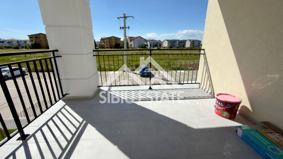 Apartament cu 3 camere,boxa depozit, Finisat La Cheie te muti imediat - Poză 9
