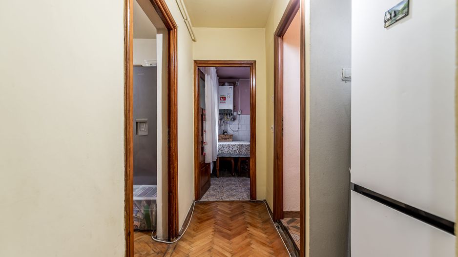 🏡 3 camere, 2 băi, parter – Aurel Vlaicu | 79.000 € - Poză 8