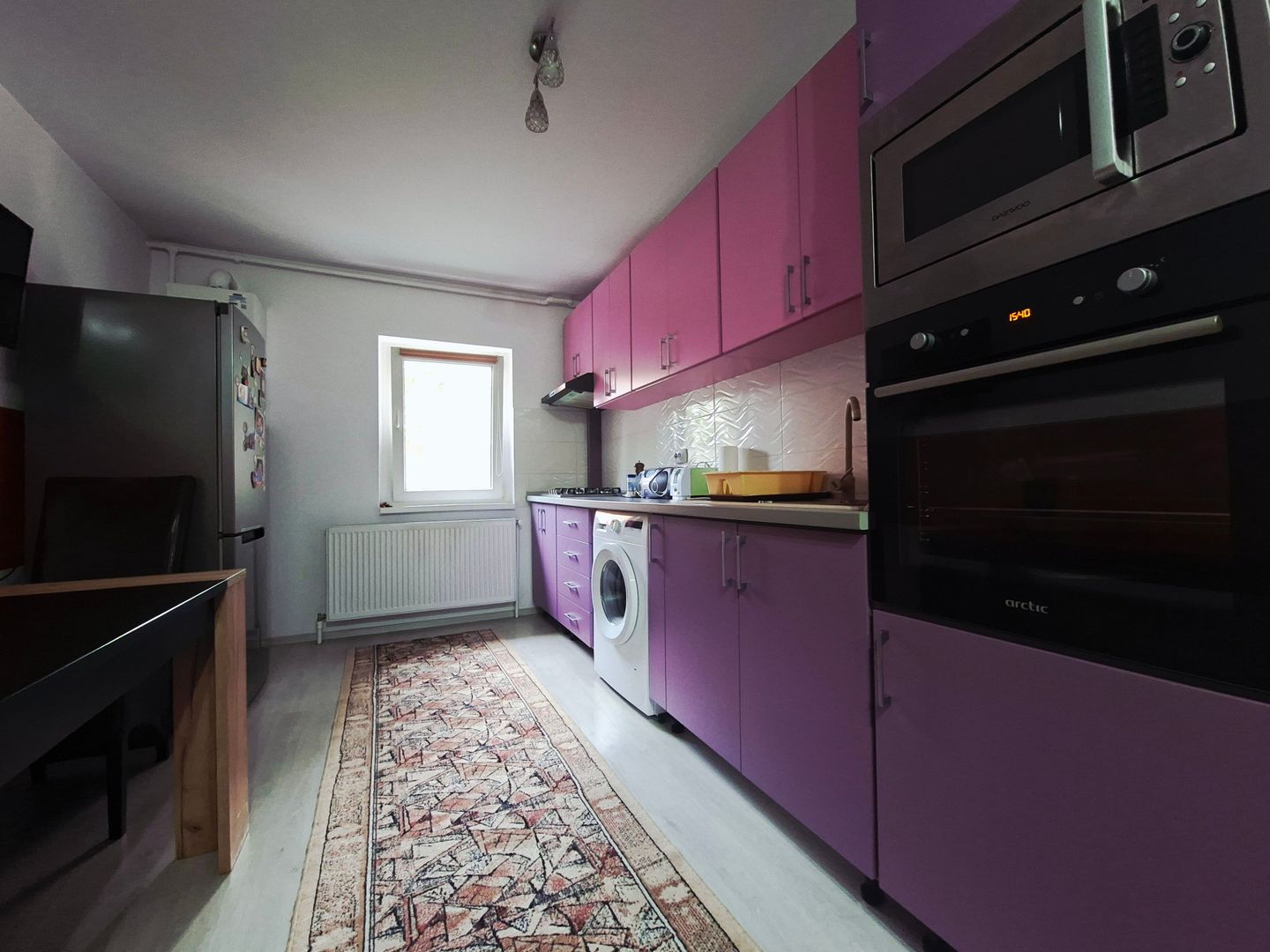Apartament 3 camere, renovat și mobilat | 2 băi | Zona - Spitalul Județean - Poză 2