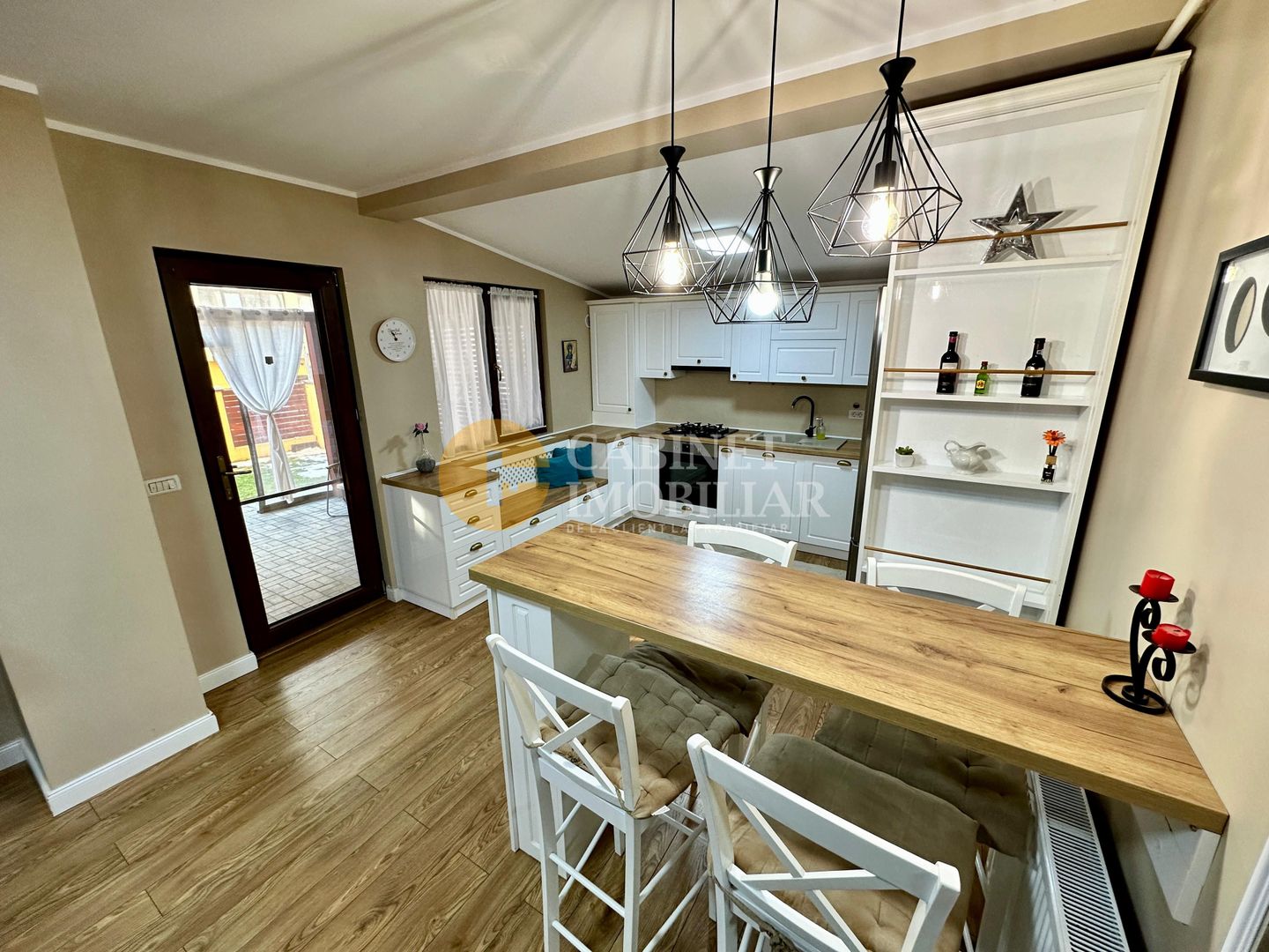 Apartament cu 3 Camere Mobilat si Utilat - Bloc Nou - Zona CUG - Poză 2