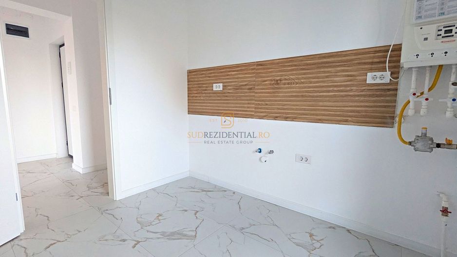 Apartament 2 camere decomandat,curte proprie,metrou Aparatorii Patriei - Poză 3