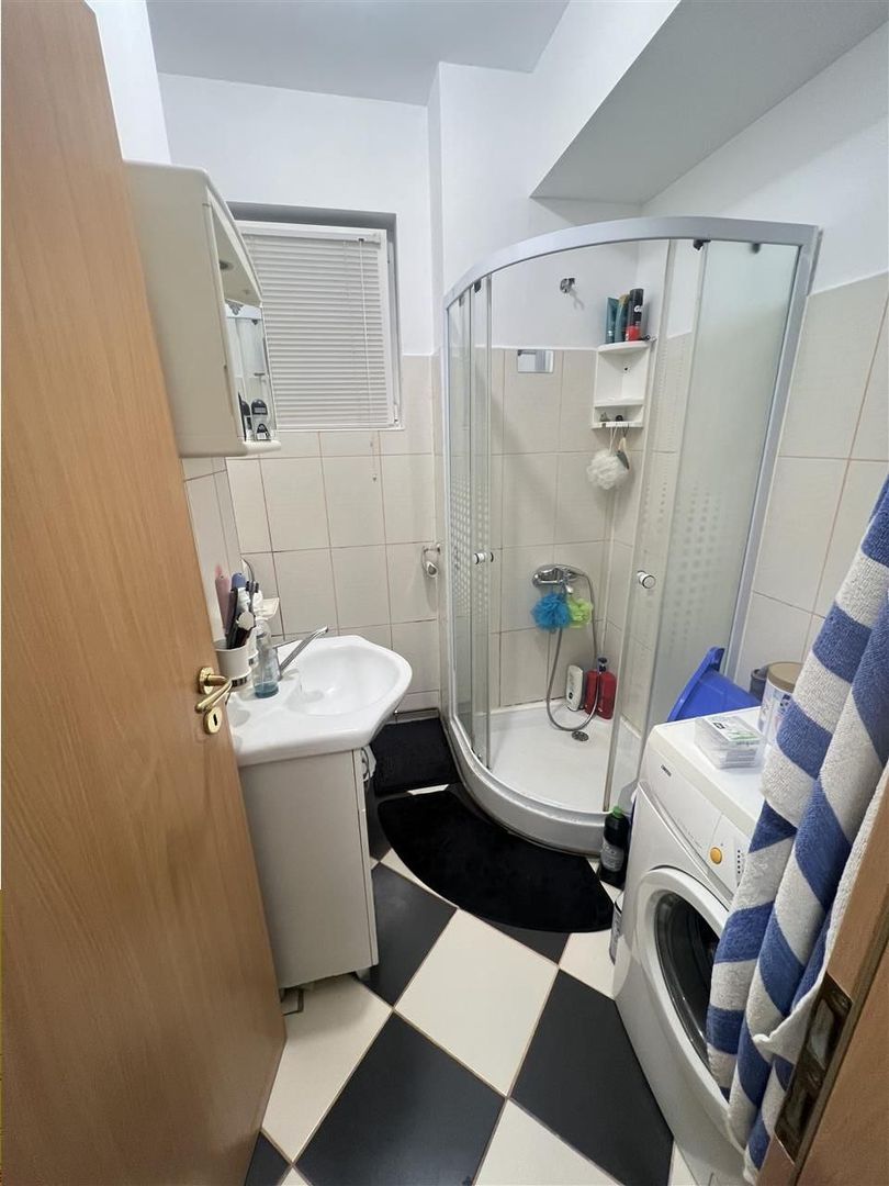 1 camera zona Sagului bloc nou etaj 1 CENTRALA PROPRIE - Poză 8