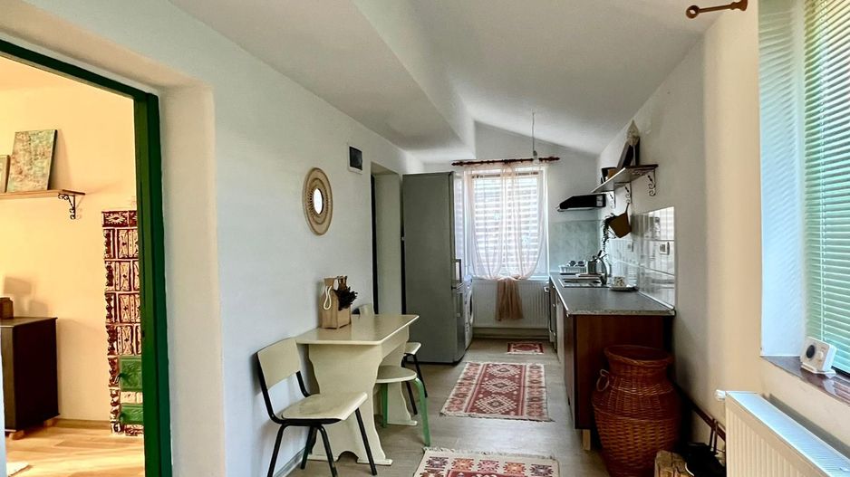 APARTAMENT 2 CAMERE LA CURTE COMUNA - Poză 4