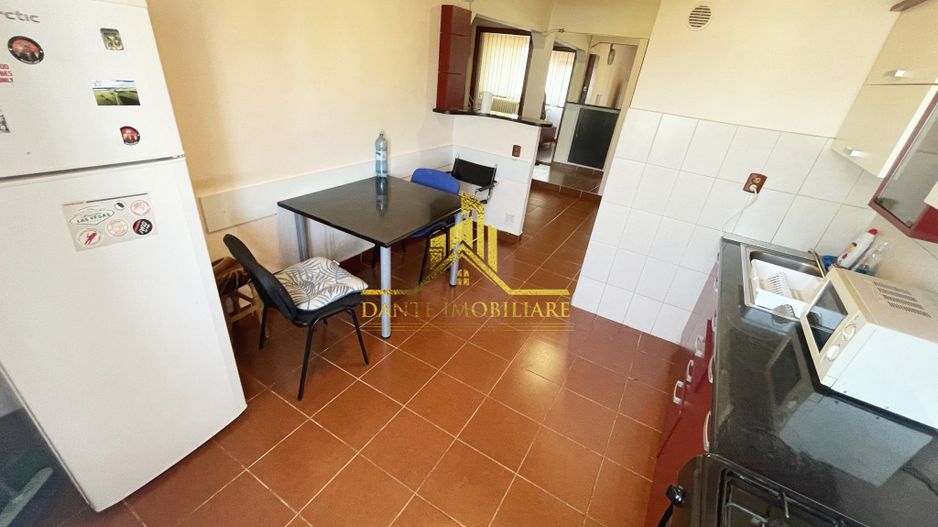 3 camere, decomandat, LA CHEIE, balcon, Semicentral, Piata Marasti - Poză 7