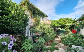 Casa spatioasa in zona excelenta Satu Mare - Poză 7