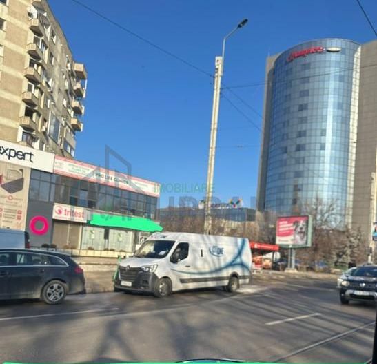 Închiriere Spațiu Comercial Premium, 240 mp, Bd. Anastasie Panu, Iași - Poză 1