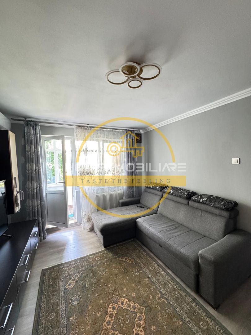 Apartament cu 2 camere/ 55mp/ zona Podu Ros - Poză 2