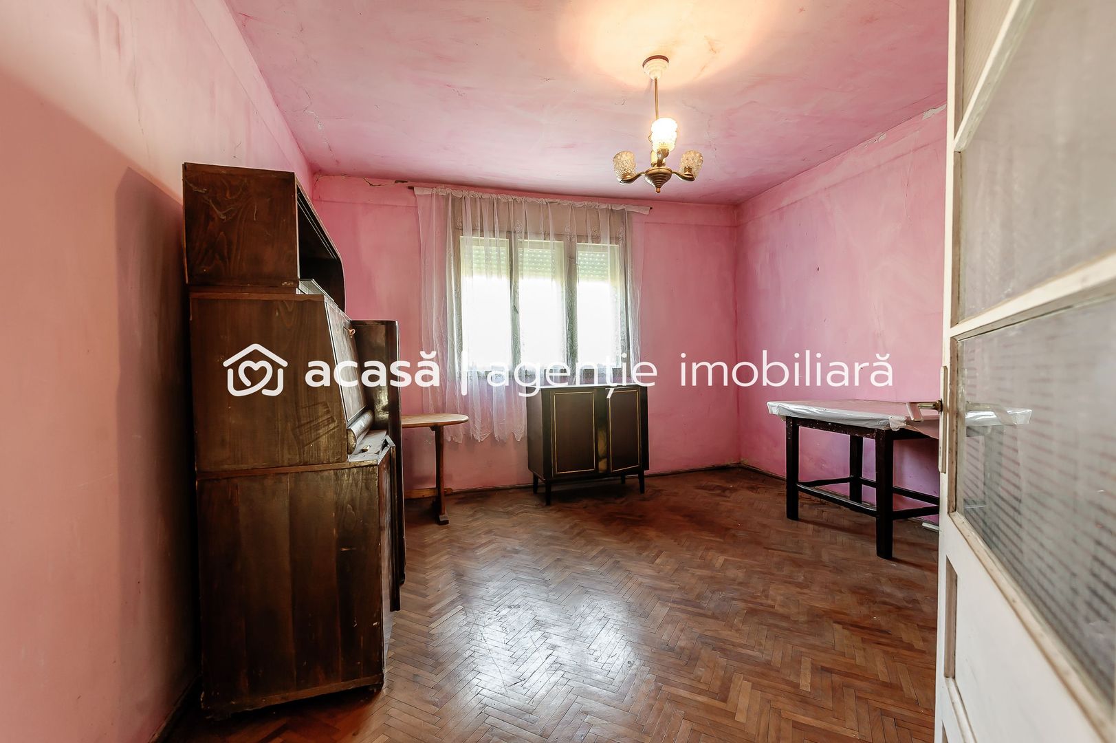 VANDUT! Casa din caramida 3 camere - Teren 755 mp - Livada, Arad - Poză 4