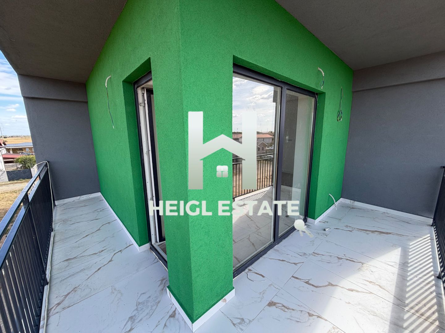 Apartament cu 2 camere si bucatarie inchisa 56 mp in Giroc - Poză 3