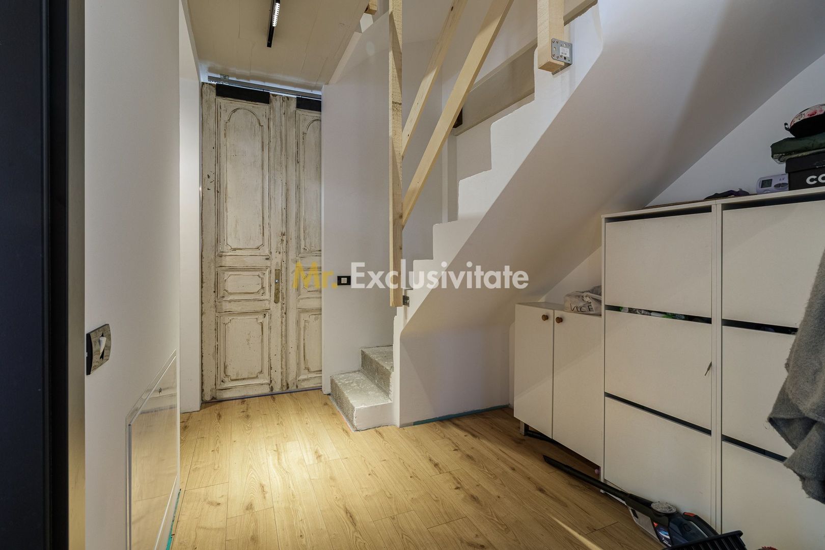 Casa noua aproape de Bd Unirii - Poză 14