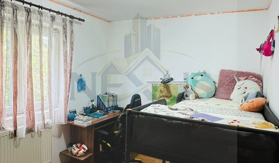 Apartament 2 camere| Etaj 4/4| Necesită renovare| Anvelopat| Parcare - Poză 1