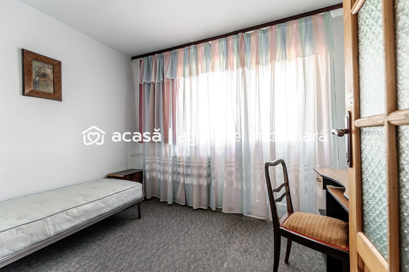 Vândut! Apartament cu 3 camere zona Lebăda cartier Aurel Vlaicu - Poză 4