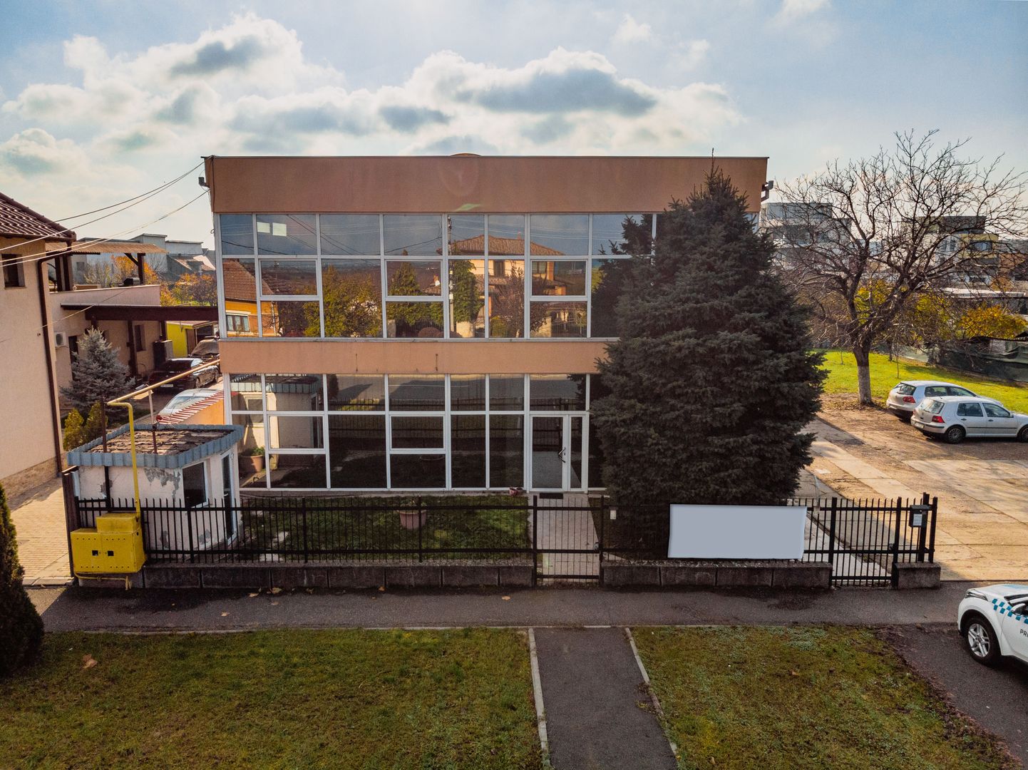 Hală de 2050 mp în Arad - Poză 1