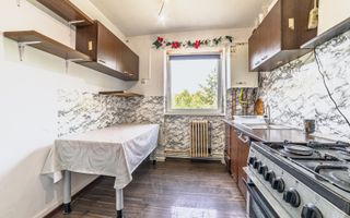 VÂNDUT!!! Apartament 3 camere în zonă centrală - Poză 3